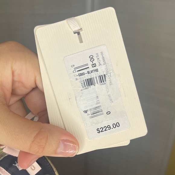 Ted Baker Blayyke Peaches Ruffle Pencil Skirt Black Orange Rose Gold Size 0 NWT - Picture 7 of 8